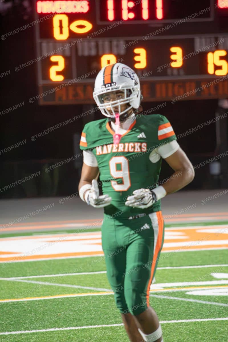 #9 Mateo Washington. Scoreboard over the shoulder vs Golden Sierra.